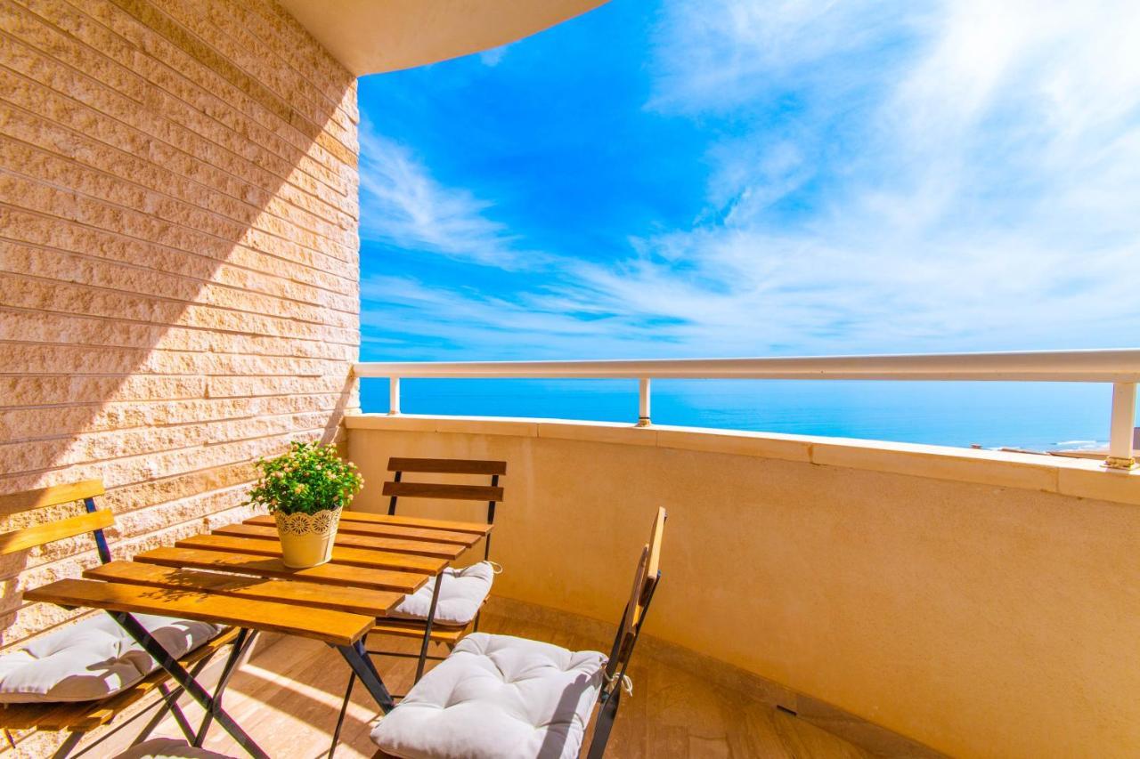 Lovely Apartment Beach Front & Pool El Campello Luaran gambar