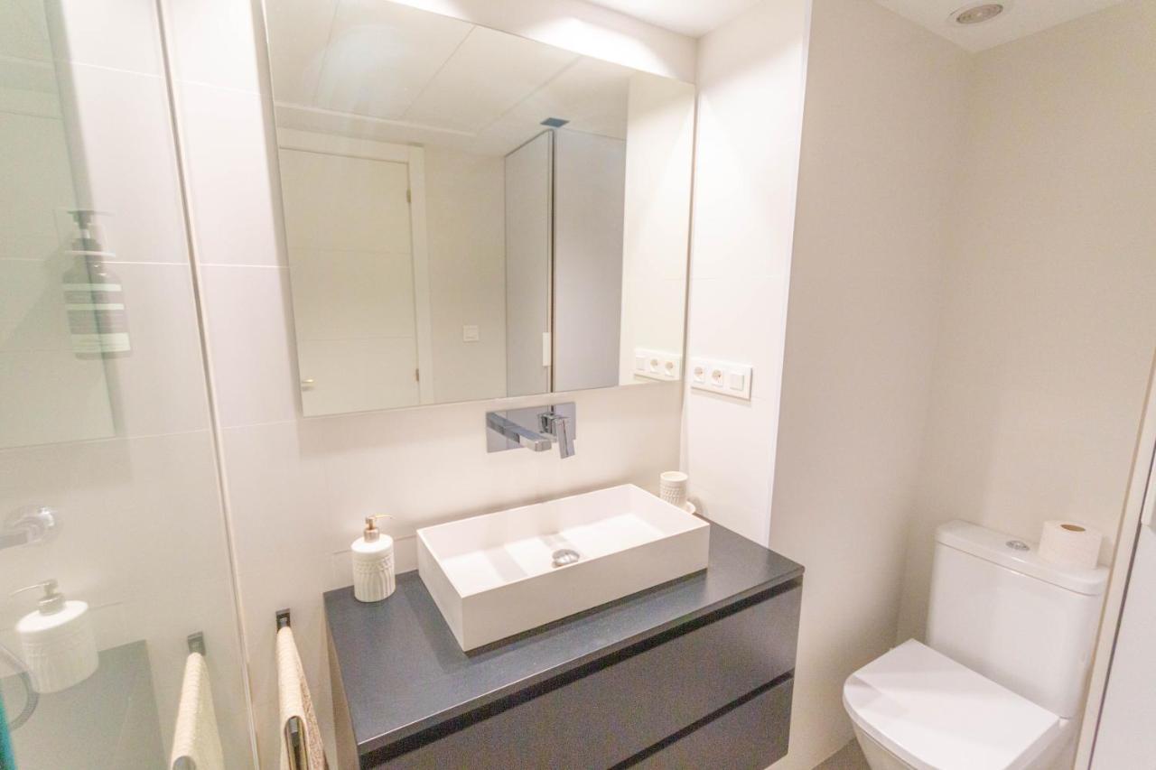 Lovely Apartment Beach Front & Pool El Campello Luaran gambar